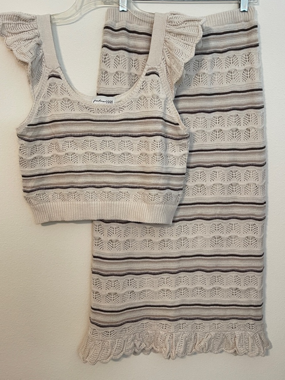 NWT Set Cream Knit Two-Piece Top & Skirt